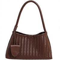 Sac Hobo Tissé pour Femme en Similicuir, Sac à Bandoulière Tendance, Sac Fourre-tout Souple à Fermeture Boutonnée pour le Travail et les Voyages
