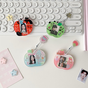 Lindo Portafotos con Forma de Manzana de Dibujos Animados, Portafotos Mini de 1 Pulgada para Estudiantes de Kpop, Accesorio Colgante para Bolsos, Llavero - Product Image 3