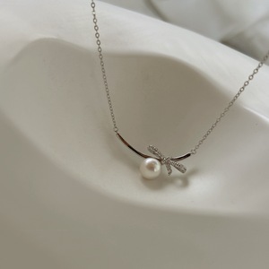 Collar de Alta Gama Estilo Hepburn para Mujer, Shijia, Lujo Ligero, Plata Pura Natural con Incrustaciones de Circonio y Perla, Modelo Wenchi de China - Product Image 4