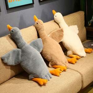 Almohada de Peluche de Ganso Súper Cómoda, Suave, Grande, en Colores Amarillo, Gris y Blanco - Product Image 1