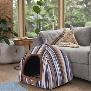 Pequeña cama de lujo para mascotas de interior, cojín de felpa plegable portátil de moda de verano, lavable, extraíble para gatos, cachorros, triangulación de envíos - Product Image 1