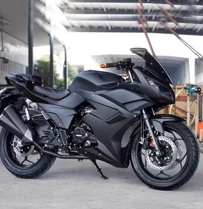 รถจักรยานยนต์ Kawasaki1 เครื่องยนต์ระบายความร้อนด้วยน้ำมัน รุ่นสปอร์ตเรซซิ่ง รถมอเตอร์ไซค์มือสอง เครื่องยนต์สมรรถนะสูง 250 ซีซี ระบบระบายความร้อนด้วยน้ำ - Product Image 6