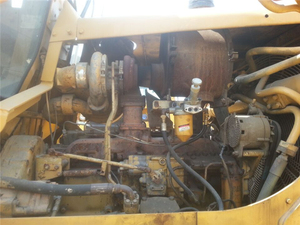 Topadora Caterpillar D7G Usada de Alta Calidad con Pocas Horas de Uso en Venta - Product Image 6