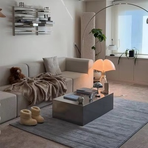 Mesa de Centro Moderna de Acero Inoxidable con Acabado Mate Cepillado, Mesa de Té Cuadrada para Sala de Estar, Duradera y Fácil de Limpiar - Product Image 3