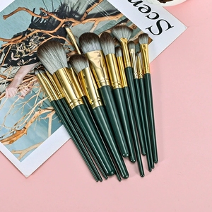 Ensemble de 14 pinceaux de maquillage, forme plate, poils synthétiques, fard à paupières, fond de teint, blush, outil cosmétique pour débutants, kit de pinceaux de maquillage - Product Image 5