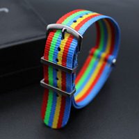 2025 rayé arc-en-ciel Nylon 20mm Smartwatch bracelet de montre Premium une pièce tissu coloré