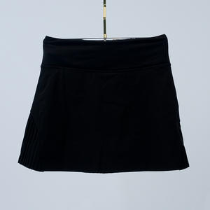 Rok Tenis Lulu 2 in 1 dengan Celana Pendek, Rok Lipit untuk Badminton dan Voli, Logo Kustom untuk Wanita - Product Image 3