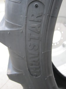 ยางรถไถกลางรุ่น Center Irrigation ขนาด 11.2-38 พร้อมกระทะล้อชุบสังกะสีร้อน W10x38 - Product Image 2