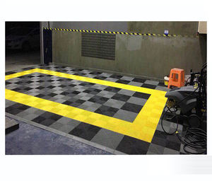 Carreaux de sol en plastique à emboîtement amovible Plancher modulaire Salle d'exposition de voiture - Product Image 6