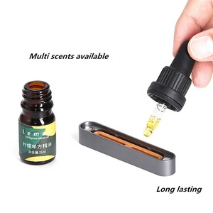 Diffuseur de parfum pour voiture en cuir haut de gamme, clip en alliage d'aluminium, gel naturel à évaporation par ventilation - Product Image 5