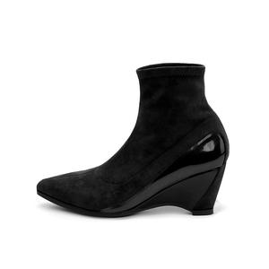Fabricant personnalisé <span class=keywords><strong>2023</strong></span> à la mode dames <span class=keywords><strong>bottines</strong></span> bout pointu en cuir suédé haute élastique talon étrange femmes bottes compensées - Product Image 2