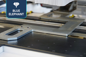 Máquina de Perforación CNC ATC de Alto Rendimiento con 6 Ejes y Unidades de Perforación Dobles en Venta en Canadá CA - Product Image 2