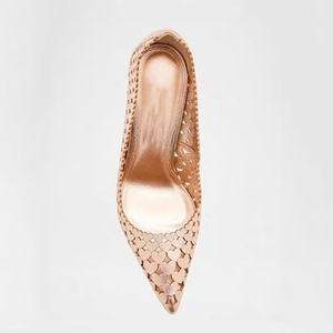 Escarpins d'été pour femme à talons hauts et fins, grande taille 46, bout pointu, dorés, avec détails en forme de cœur, coupe large - Product Image 3