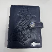 Ensemble en cuir PU à fleurs gothiques en relief, trousse de maquillage punk à croix et rivets en strass et classeur/agenda A6 à clip métallique
