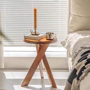 Table basse en bois massif, plateau rond, base en X, style nordique, table d'appoint pour salon, utilisation adulte - Product Image 3