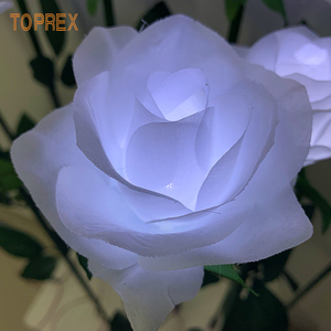 TOPREX Fleurs artificielles décoratives blanches d'intérieur et d'extérieur avec lumières LED, indice de protection IP65, pour mariage, Noël, Diwali, etc. - Product Image 2