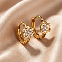 1 Paire de Boucles d'Oreilles Blanches en Zirconium Entièrement Serties, Motif Fleur, en Cuivre Classique, Bijoux Unisexe Tendance pour le Quotidien, les Vacances, les Fêtes et les Rendez-vous
