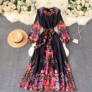 Venta al por mayor de ropa de mujer de moda de verano clásico bordado y transpirable plisado vestidos <span class=keywords><strong>precio</strong></span> bajo con diseño de estampado floral - Product Image 5
