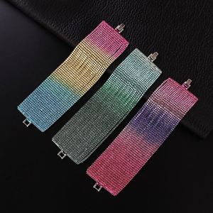 Proveedor de Joyería Profesional y Confiable de Cuero Ecológico, Etiqueta Privada, Regalo Navideño de Acero para Mujer, Acabado en Dos Tonos - Product Image 2