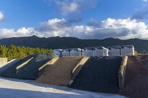 Granulés noirs absolus 12-16 mm - En vrac - Galets et cailloux noirs naturels - Product Image 6