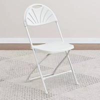 Chaise pliante moderne et confortable en plastique pour événements extérieurs et hôtels, fournie directement par l'usine