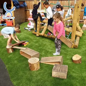 XIHA Montessori anaokulu okul öncesi ahşap çocuk kreş anaokulu açık oyun alanı ile yürümeye başlayan çocuklar rol oynamak oyuncaklar