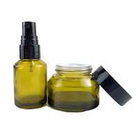 Olive Green 5ml 30ml 60ml 125ml 200ml botol Lotion kaca kosmetik mewah botol pompa belakang sekrup bambu kulit desain bahu miring