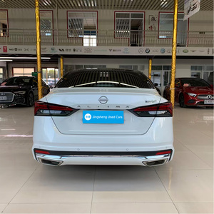 นิสสัน เทียน่า อัลติมา ปี 2023 <span class=keywords><strong>2019</strong></span> เครื่องยนต์เบนซิน 2.0T เทอร์โบ รถเก๋ง 4 ประตู เกียร์อัตโนมัติ ไมล์น้อย สะดวกสบาย เหมาะสำหรับธุรกิจ ครอบครัว รถ<span class=keywords><strong>มือ</strong></span><span class=keywords><strong>สอง</strong></span> - Product Image 4