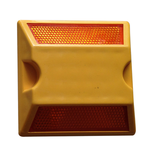 Plastico De Ojo De Gato Para Pavimento Amarillo Reflector Carretera Tachas Reflectivas - Product Image 3