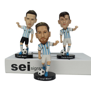 Witt Custom resina Bobblehead figura fútbol deportes estrella Messi coche Bobblehead figura de dibujos animados Decoración - Product Image 2