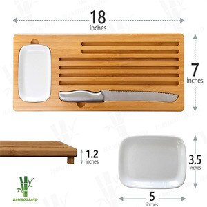 เขียงไม้ไผ่ธรรมชาติพร้อมที่เก็บเศษขนมปังและช่องใส่มีดสำหรับใช้ในครัว - Product Image 3