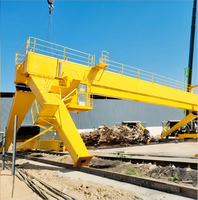 Grue portique motorisée Wan Long 200T à commande PLC pour le levage de blocs de coque de navire, portée de 46 m, hauteur de levage maximale de 35 m