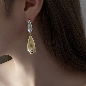 Wholesale 2025 Fashion Exaggerated Large Water Drop Earrings 18k Gold Plated Hypoallergenic <b>Statement</b> <b>Jewelry</b> for Women - Product Image 2