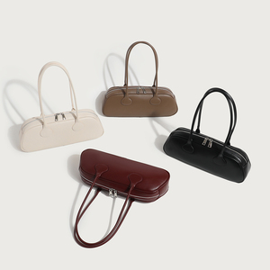 <span class=keywords><strong>Borsa</strong></span> Tote da donna in pelle vegana <span class=keywords><strong>bordeaux</strong></span> di lusso di lusso alla moda con dimensioni e Logo personalizzate - Product Image 3