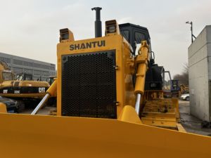 Bulldozer Usado Shantui SD22 - Bien Mantenido a Precio Accesible - Product Image 3