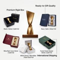 Trophée de reconnaissance moderne haut de gamme personnalisé en forme de pilier, avec motif torsadé doré, pour récompense de performance d'entreprise, avec coffret cadeau