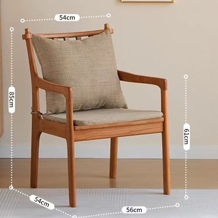 Assise en bois de cerisier avec des accents en lin fin kaki