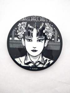 Badges en fer blanc officiels sous licence <span class=keywords><strong>Junji</strong></span> <span class=keywords><strong>Ito</strong></span> <span class=keywords><strong>Tomie</strong></span> Kawakami, film d'horreur, anime, boîte mystère, dérivés d'animation japonaise, originaux - Product Image 3