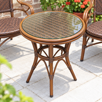Ensemble bistrot d'extérieur en aluminium avec table ronde en verre et 4 chaises en rotin, mobilier de jardin et de terrasse pour café et cour arrière