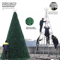 2027 Neuer Großer PVC-Außen-Weihnachtsbaum 6/8/12 Meter mit Gestell und Beleuchtung für Einkaufszentren, Hotels, Plätze