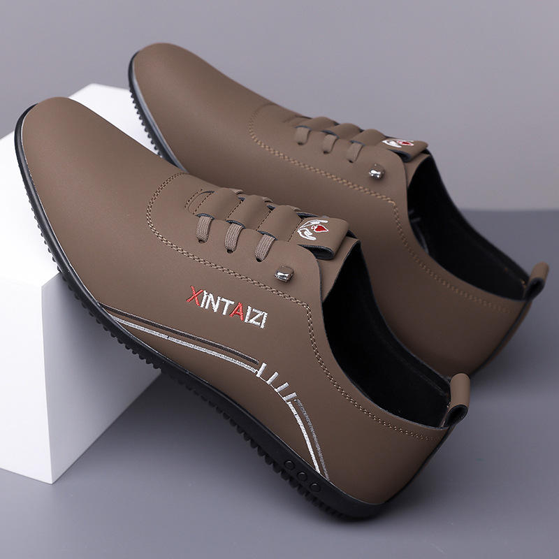 สีน้ำตาล