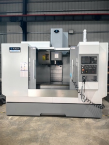 Centre d'usinage CNC multiaxes Cnc vertical Type suisse Moulin tour Combo - Product Image 6