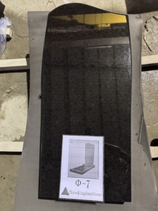 Série Orthodoxe Russe : <span class=keywords><strong>Pierre</strong></span> <span class=keywords><strong>tombale</strong></span> en granit noir absolu, courbe verticale, gravée sur mesure avec base pour cimetière - Product Image 3