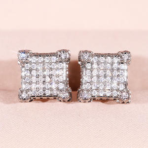 Pendientes de Moda con Diseño Geométrico, Chapados en Oro Blanco, con Cristales de Estrás y Microincrustaciones, Joyería Unisex para Fiestas - Product Image 4