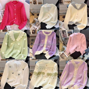<span class=keywords><strong>Cardigan</strong></span> Invernale da <span class=keywords><strong>Donna</strong></span> alla Moda con Bottoni, <span class=keywords><strong>Giacca</strong></span> Lavorata a Maglia Spessa con Collo Finto e Maniche Lunghe a Lanterna - Product Image 3