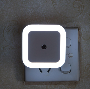<span class=keywords><strong>Sensor</strong></span> Control <span class=keywords><strong>Plug</strong></span> in <span class=keywords><strong>LED</strong></span> Night Lamp <span class=keywords><strong>Sensor</strong></span> de movimiento Wall <span class=keywords><strong>Plug</strong></span> <span class=keywords><strong>Light</strong></span> para dormitorio - Product Image 3
