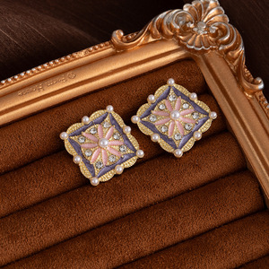 <span class=keywords><strong>Pendientes</strong></span> de Perlas y Flores Esmaltadas al Estilo Francés <span class=keywords><strong>para</strong></span> Mujer, Joyería <span class=keywords><strong>para</strong></span> Fiestas, Venta al Por Mayor - Product Image 5