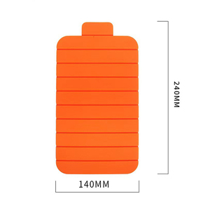 Planche à découper pliable en silicone personnalisée, portable et facile à nettoyer pour la cuisine en plein air - Product Image 3