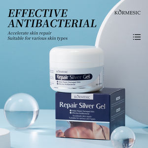 ครีมบำรุงผิวหน้า KORMESIC 80 กรัม ขายส่ง ช่วยยกกระชับ ลดเลือนริ้วรอย ผิวกระจ่างใส ชุ่มชื้น ฟื้นฟูผิว ด้วยสารสกัดจากใบบัวบกและไนอะซินาไมด์ เจลสีเงิน - Product Image 5