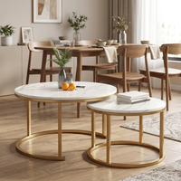 Ensemble de tables basses modernes rondes avec plateau en marbre et structure en MDF pour salon